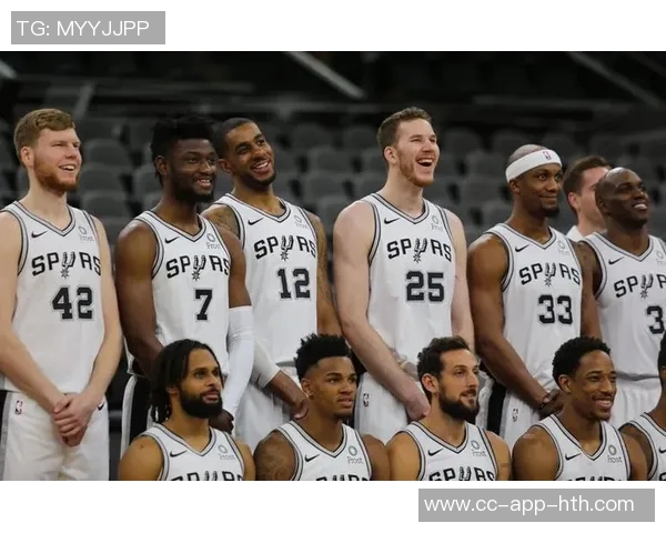 马刺勇战强敌本赛季对雷霆与掘金豪取三连胜不败战绩 马刺勇战强敌本赛季对雷霆与掘金豪取三连胜不败战绩