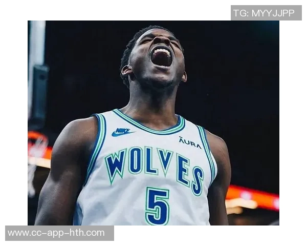 爱德华兹生涯总得分逼近万分大关仅差23分即将创造新历史