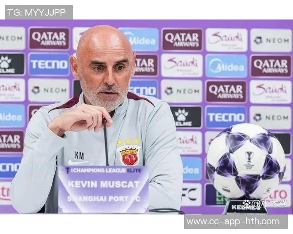 穆斯卡特继续留守海港丹尼罗尔正式执教流浪者签约两年半